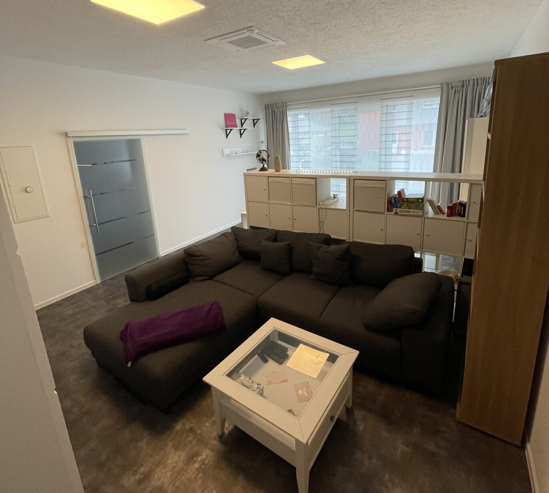 IMG_3293 Ferienwohnung Dermbach Couch Schlafzimmer